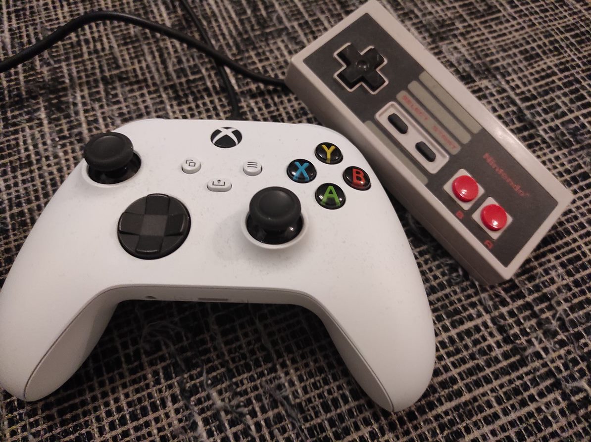 Xbox Series S and NES controller